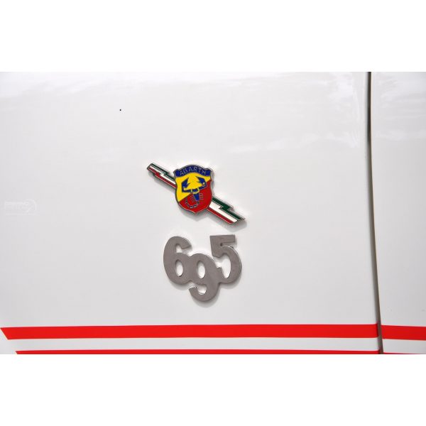 Fregio laterale Abarth - immagine 3