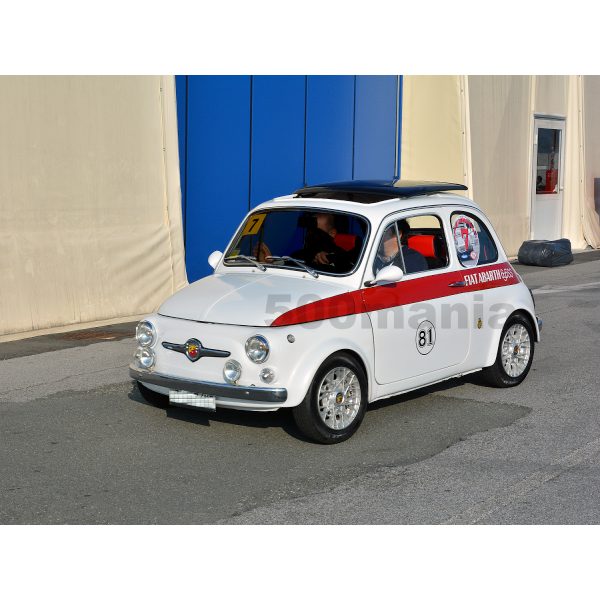 Set of Fiat 500 alloy wheels - Image 2