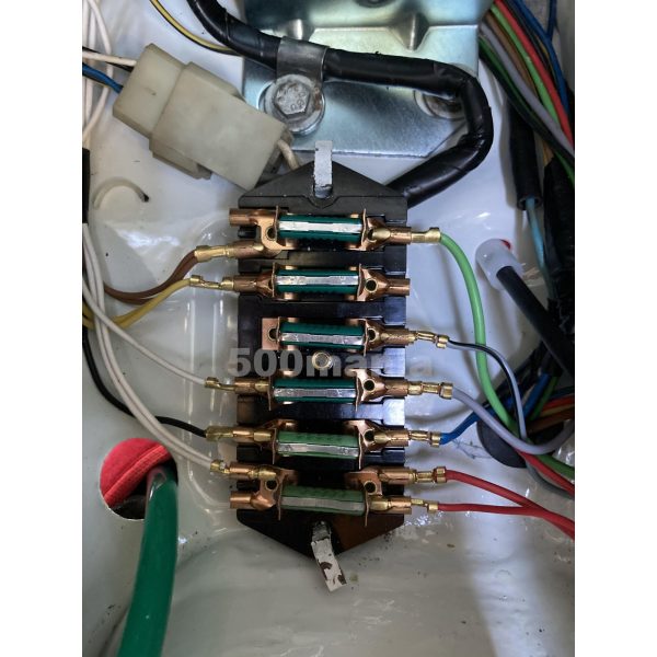 Fuse box - Image 5