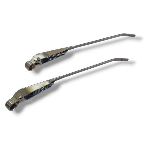 Pair of wiper arms